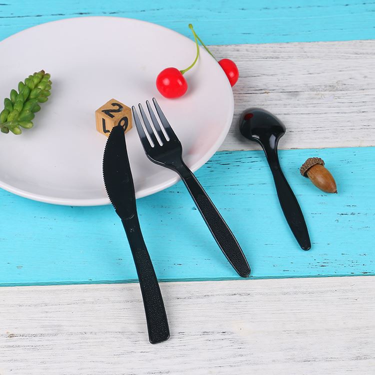 ڈسپوز ایبل ٹیبل ویئر